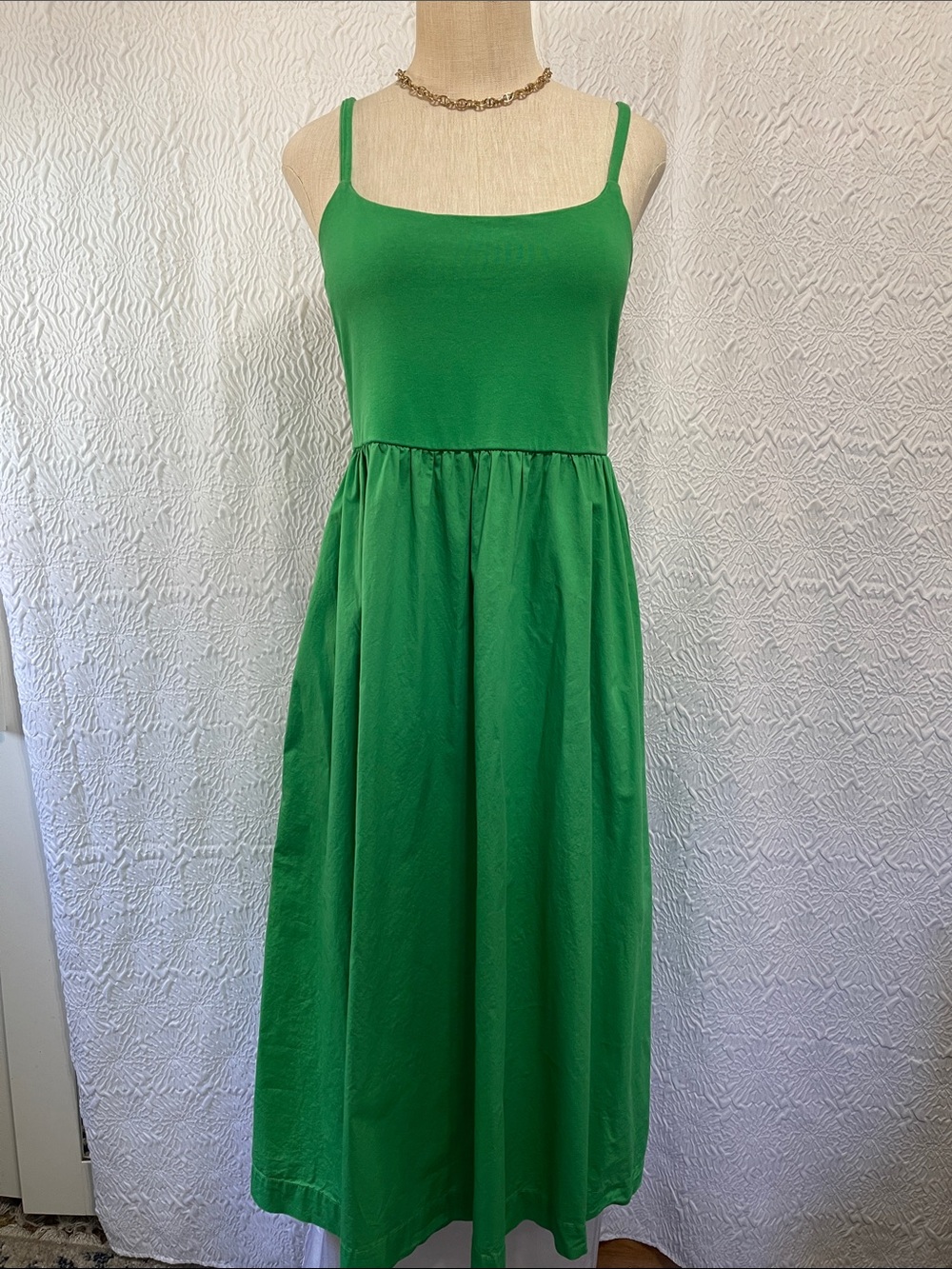 Green Spaghetti Strap Midi Dress